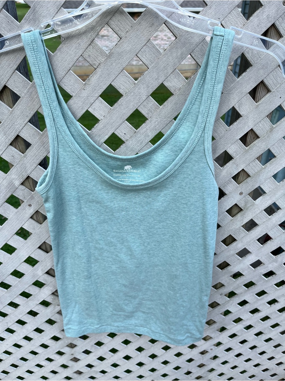 Banana Republic teal color tank